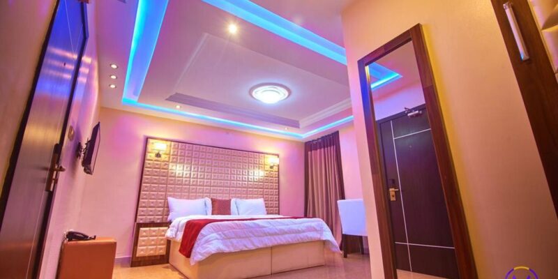 Distress Hotel in Lekki Lagos for sale